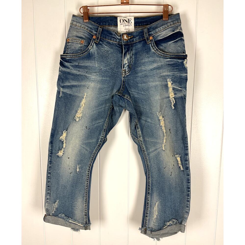 One Teaspoon Distressed Cropped Blue Jeans